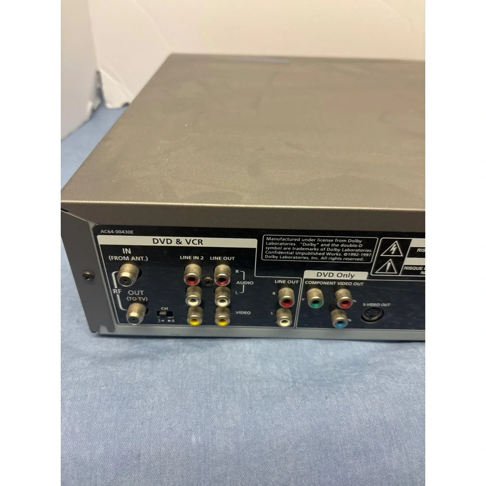 Samsung DVD-V1000 DVD VHS Dual Deck Player VCR Combo no remote Hi-Fi Stereo